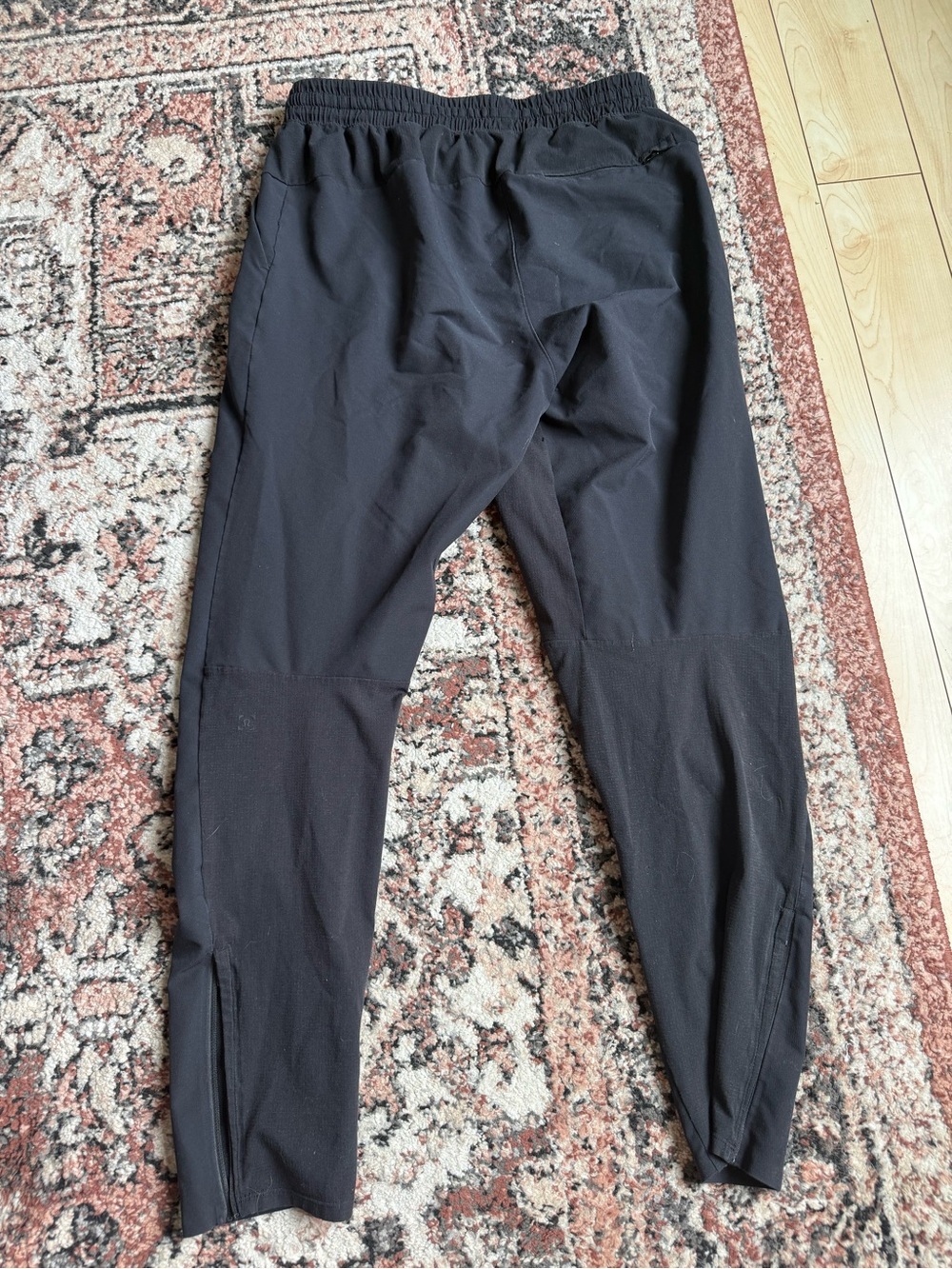Lululemon surge jogger Men's Black Drawstring Pants small - Picture 3 of 11